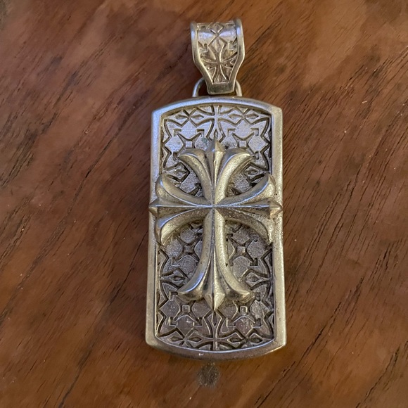 Intricate Silver Cross DogTag Pendant - Picture 7 of 8